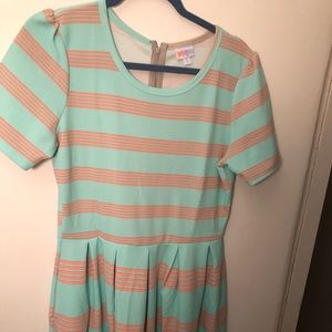 Lularoe Amelia